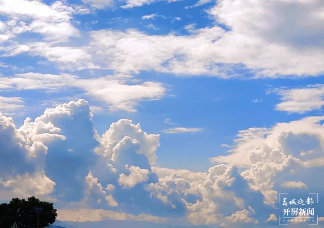 大理弥渡：彩云宛如宫崎骏漫画的彩色天空 (6).jpg