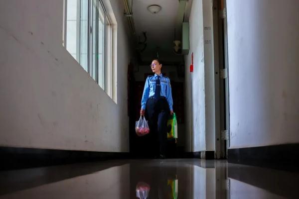 干禁毒29年的女警，露脸了！