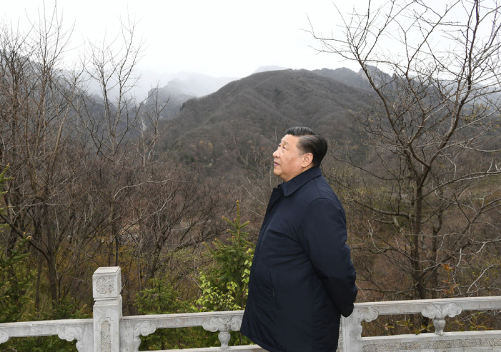 2020年4月20日，習(xí)近平總書(shū)記在位于陜西柞水的秦嶺牛背梁國(guó)家級(jí)自然保護(hù)區(qū)考察秦嶺生態(tài)保護(hù)情況。