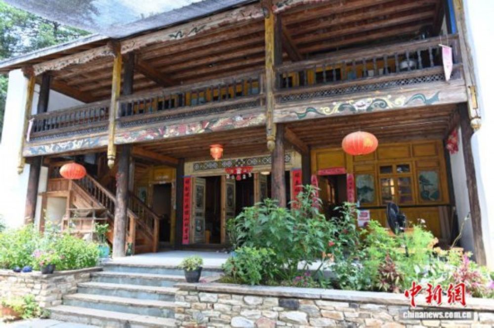 在美国西弗吉尼亚州山间，有一座来自中国云南的民居。中新社记者  陈孟统  摄