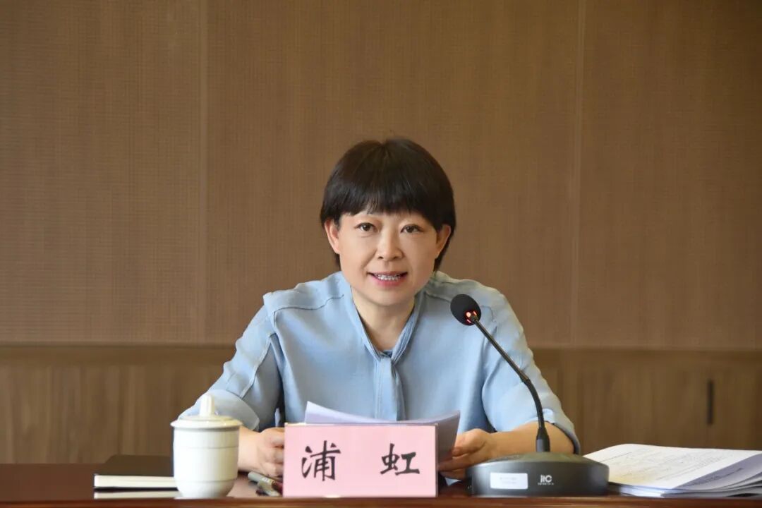 _丽江市项目攻坚玉龙县现场推进会强调：坚定不移抓产业抓项目抓招商 全力以赴拼经济稳增长促发展_丽江市项目攻坚玉龙县现场推进会强调：坚定不移抓产业抓项目抓招商 全力以赴拼经济稳增长促发展